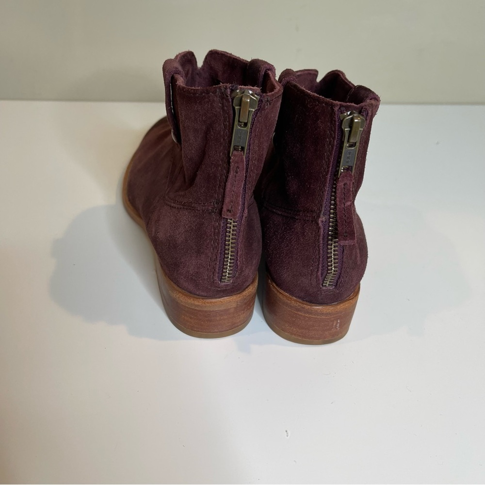 Johnston & Murphy Stephanie Stitched suede Ankle Bootie size 8.5 - Picture 4 of 9